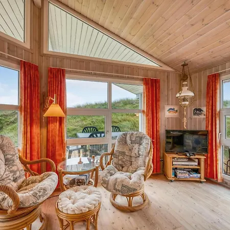 Lovely With Covered Terrace, Only 300 Meters From The North Sea In Sondervig Holiday home Ringkobing